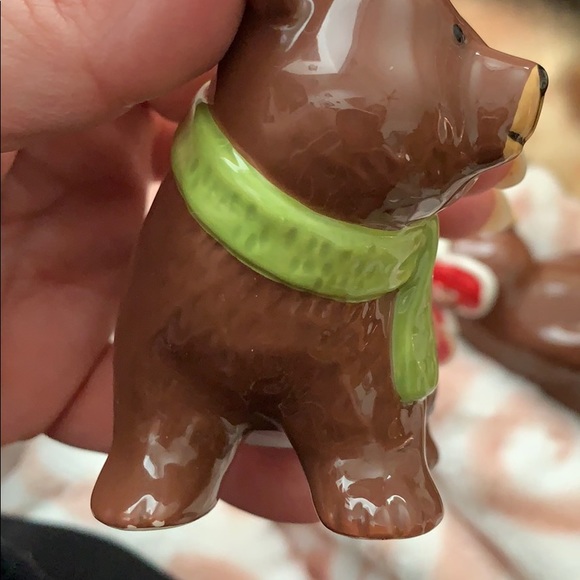 Brown Bear Salt & Pepper Shaker Set - Picture 10 of 10